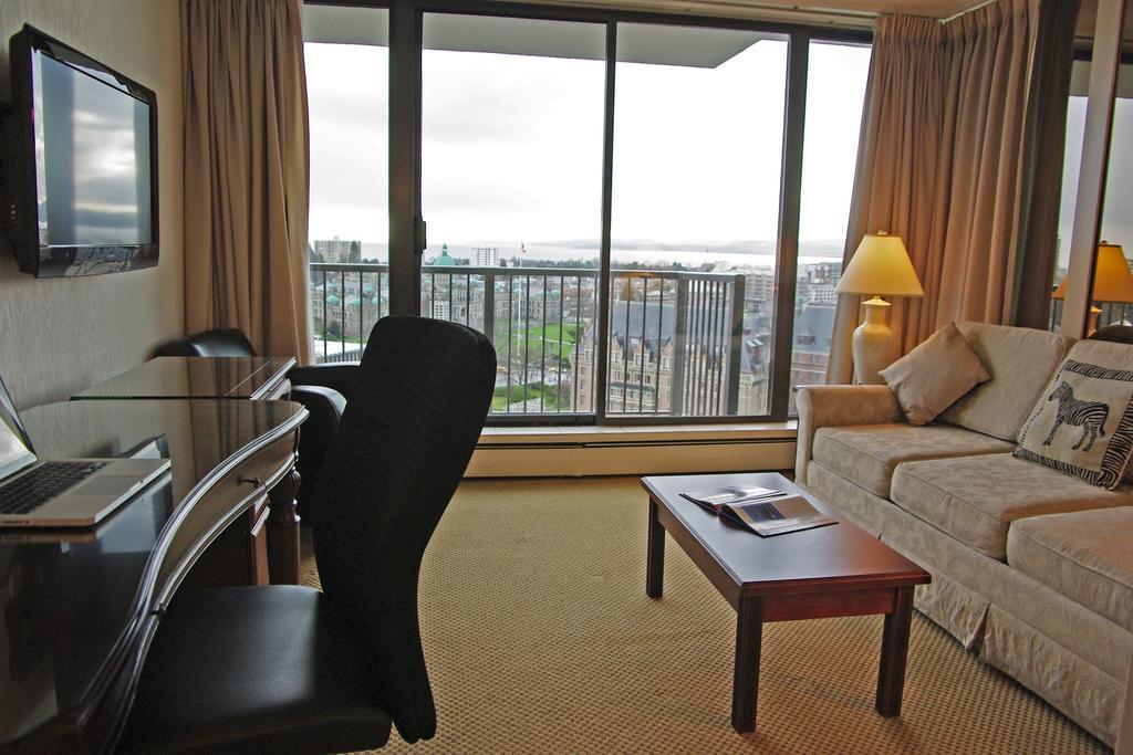 Doubletree By Hilton & Victoria